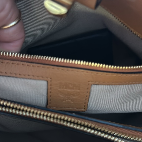 MCM Large Essential Visetos Monogram Print Tote Bag Cognac - Picture 6 of 7